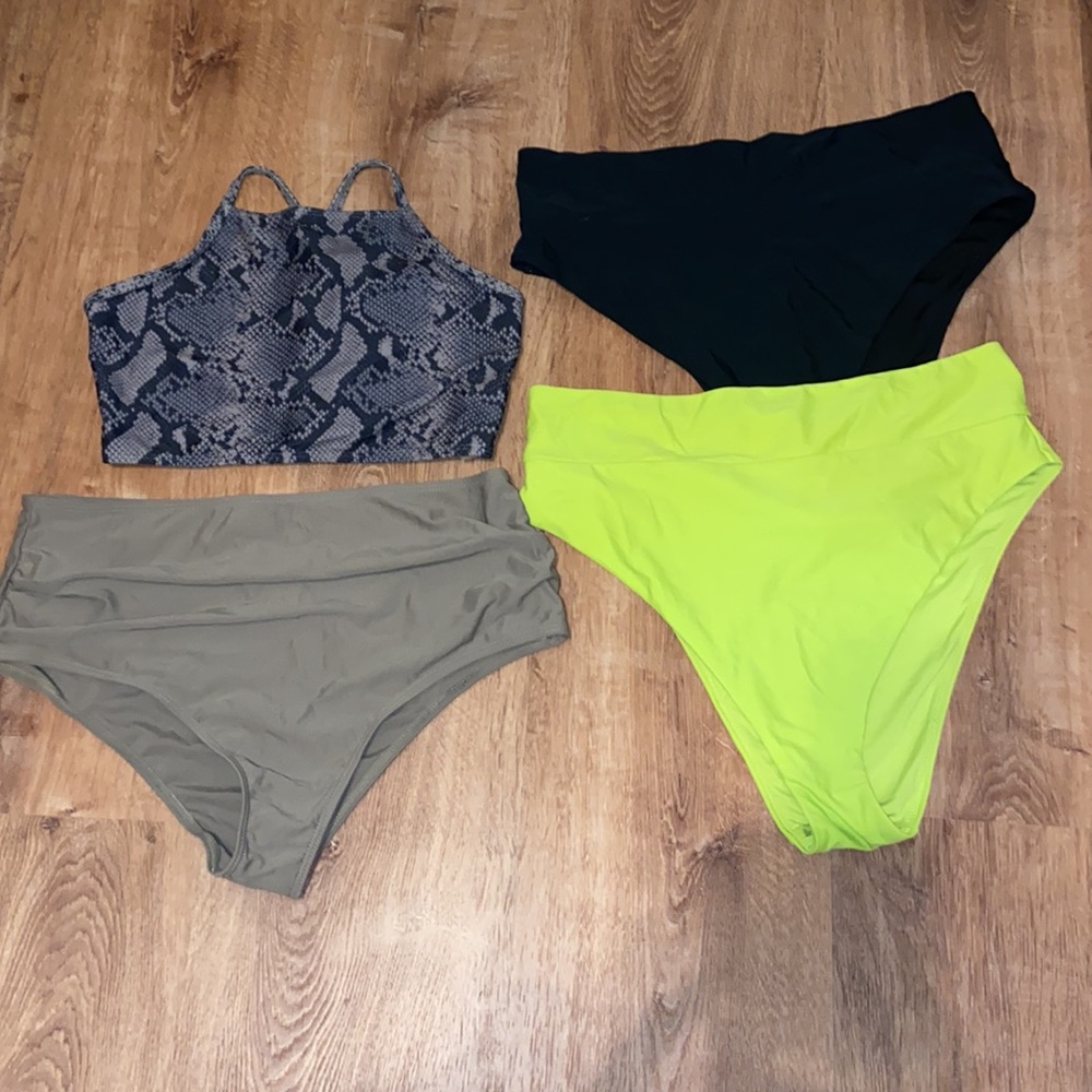 American eagle swimsuit bottoms(2). An snake print swimsuit set.